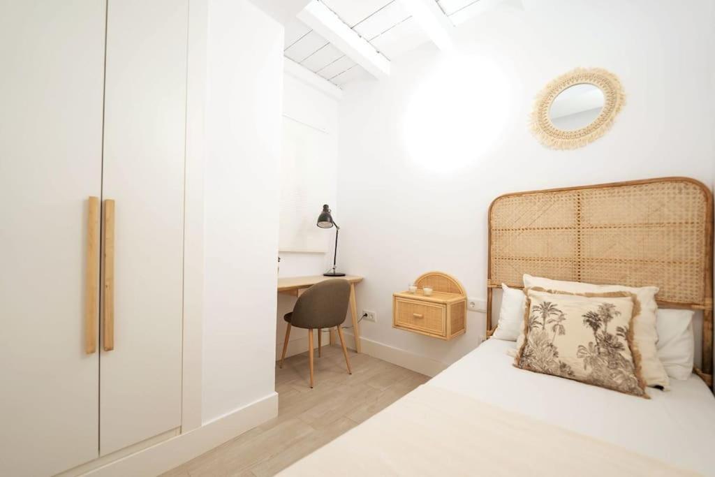 Apartamento A Estrenar En Calle Alcazares Севилья Экстерьер фото