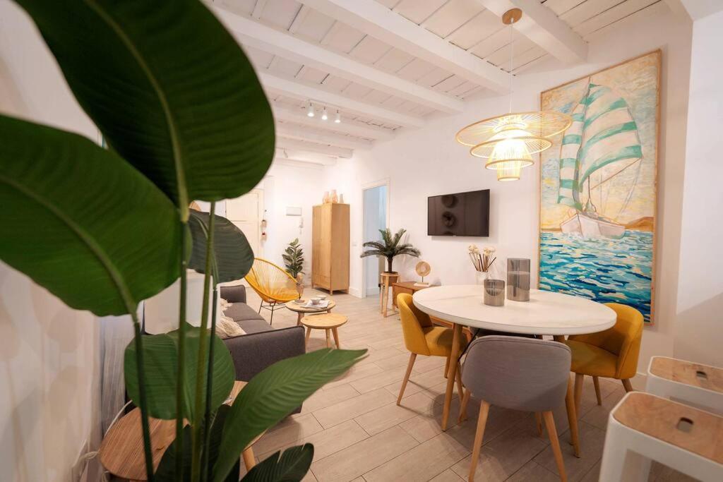 Apartamento A Estrenar En Calle Alcazares Севилья Экстерьер фото